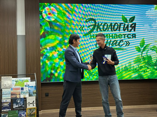 «Экология өзімізден басталады»:  Танир Яссамен кездесу