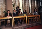 Жапония Елшісі Хидэкада Мииухаси (көктем, 1999 ж.)